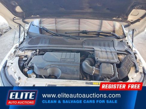 Used 2018 Land Rover Range Rover Evoque SE image 21