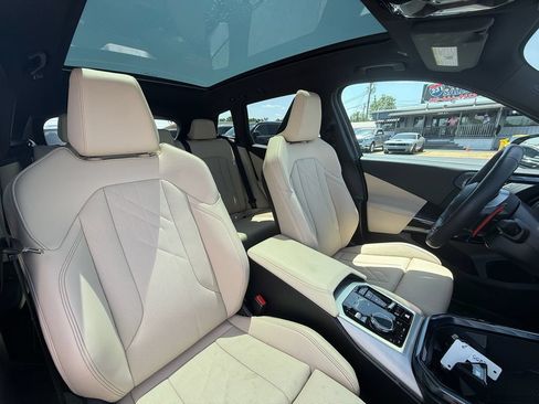 Used 2025 BMW X3 M50 w/ Premium Package AWD/4WD image 23