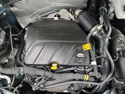 Used 2024 Buick Encore GX Preferred FWD image 30