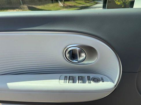 New 2026 Hyundai Ioniq 9 SEL image 14