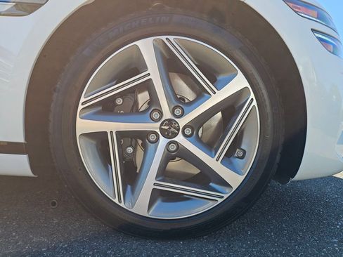 Used 2025 Genesis G80 3.5T Sport image 9