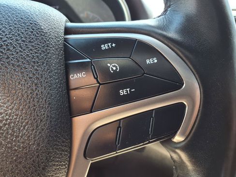 Used 2018 Jeep Grand Cherokee Limited w/ Trailer Tow Group IV RWD image 16