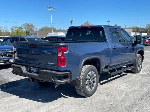 New 2026 Chevrolet Silverado 2500 Custom w/ Custom Value Package AWD/4WD image 18