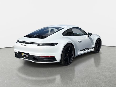 Used 2023 Porsche 911 Carrera T image 3