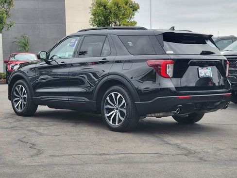 Certified 2023 Ford Explorer ST-Line w/ Class IV Trailer Tow Package RWD image 2