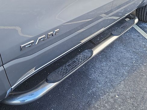 Used 2021 RAM 1500 Big Horn image 12