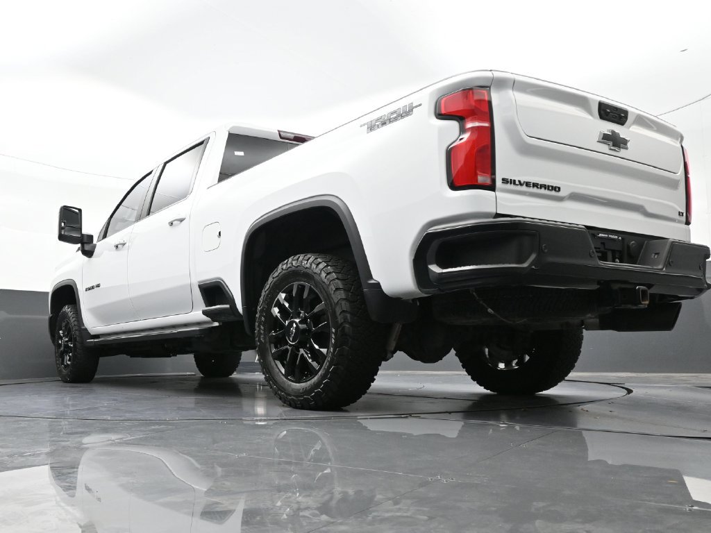 Used 2025 Chevrolet Silverado 2500 LT w/ Trail Boss Package AWD/4WD image 25