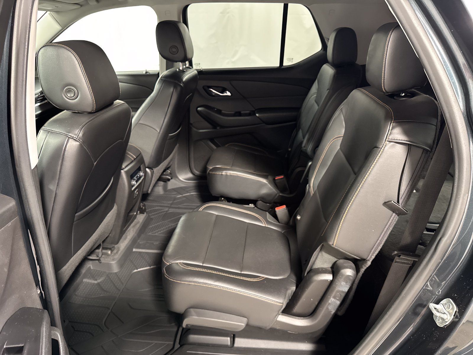 Used 2019 Chevrolet Traverse LT w/ LPO, Floor Liner Package AWD/4WD image 5