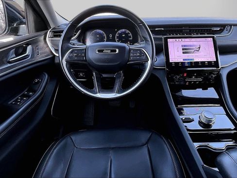 Certified 2022 Jeep Grand Cherokee Limited image 12