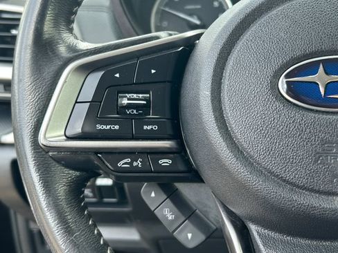 Used 2020 Subaru Forester Premium AWD/4WD image 19