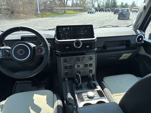 Used 2025 INEOS Grenadier image 25