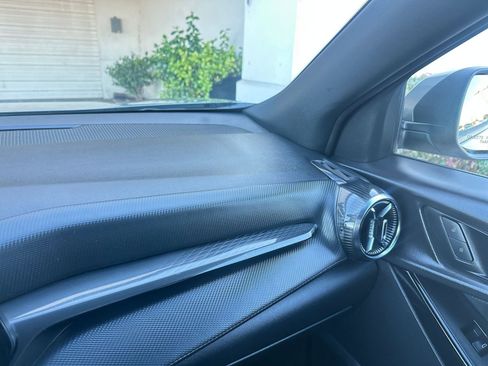 Used 2025 Chevrolet Equinox LT image 35