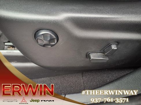 Certified 2023 Dodge Durango GT image 8