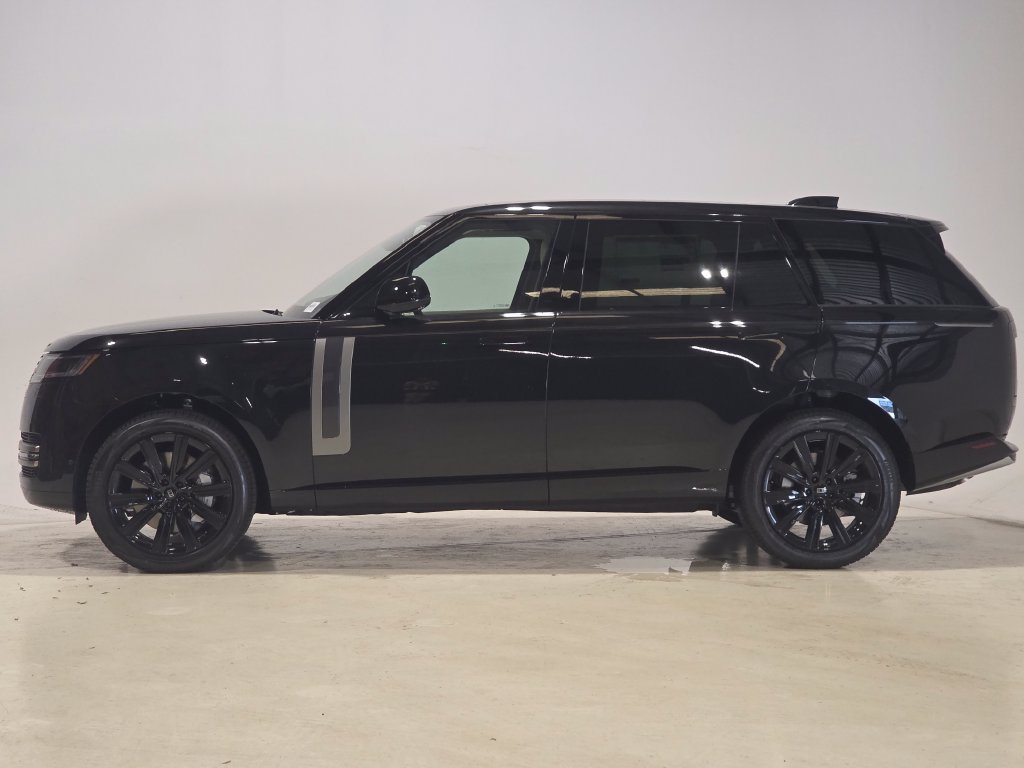 New 2027 Land Rover Range Rover Long Wheelbase SE AWD/4WD image 3