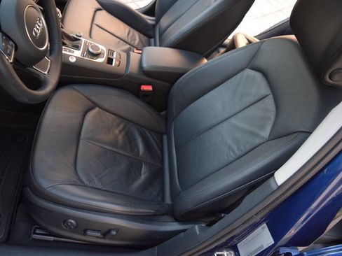 Used 2016 Audi A3 e-tron Premium image 42