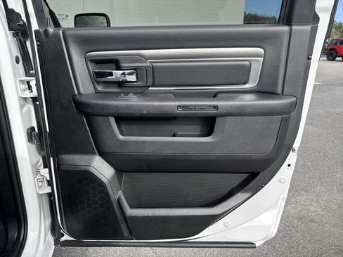 Used 2024 RAM 1500 Classic Warlock image 19