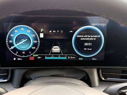 New 2026 Hyundai Elantra Sport FWD image 17