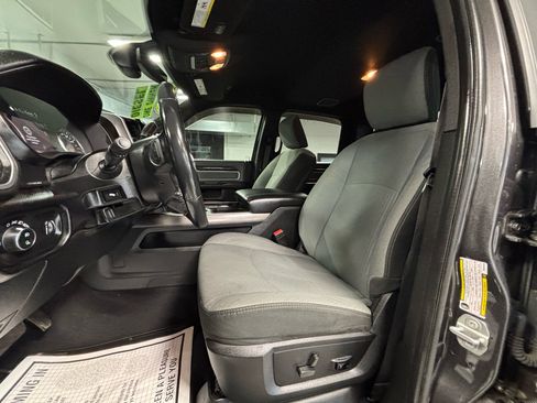 Used 2021 RAM 3500 Big Horn w/ Level 2 Equipment Group image 26