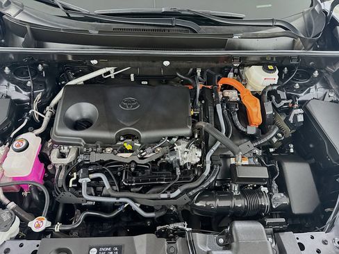 Certified 2025 Toyota RAV4 XSE AWD/4WD image 10