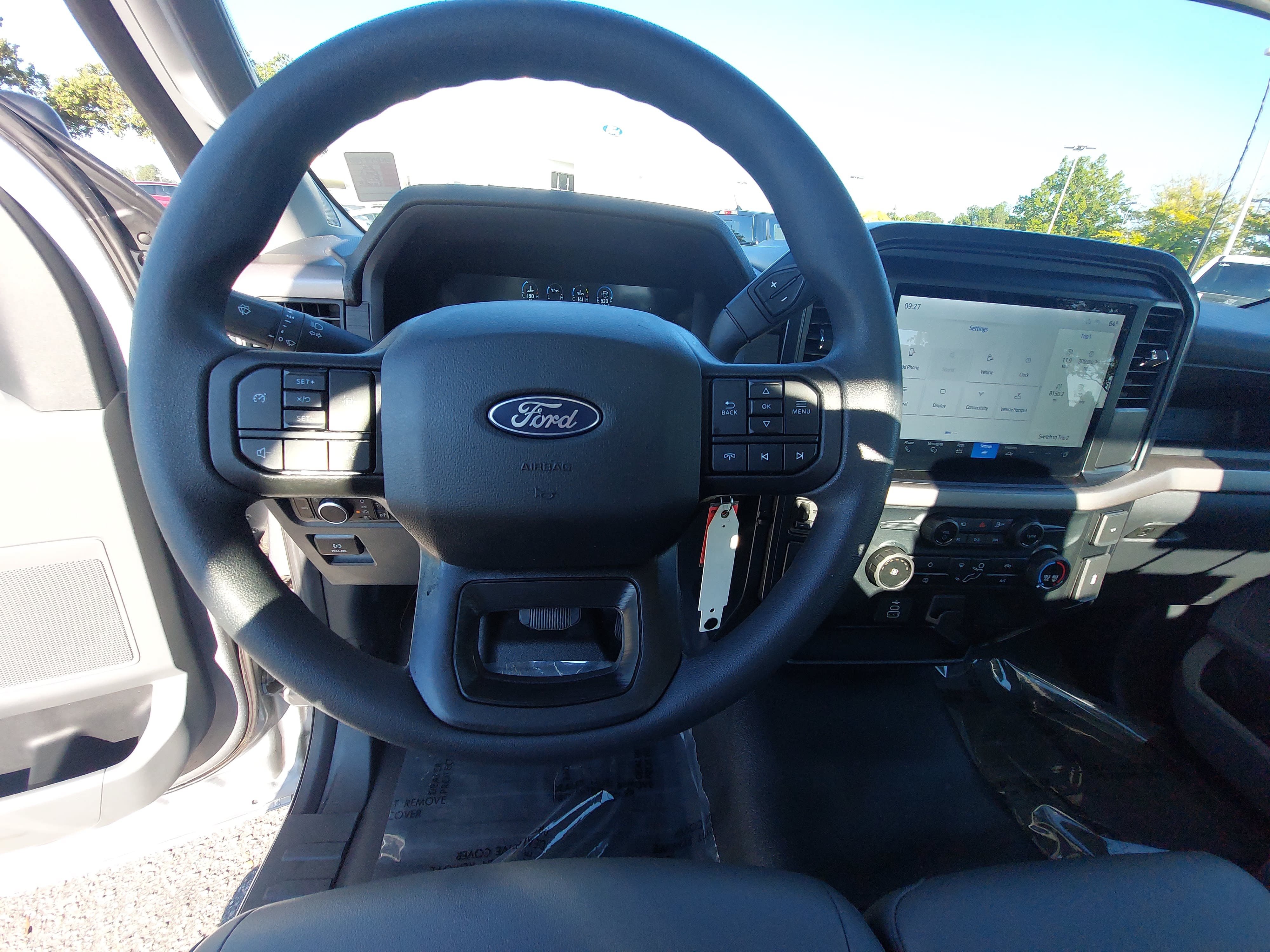 Used 2025 Ford F150 XL RWD image 13