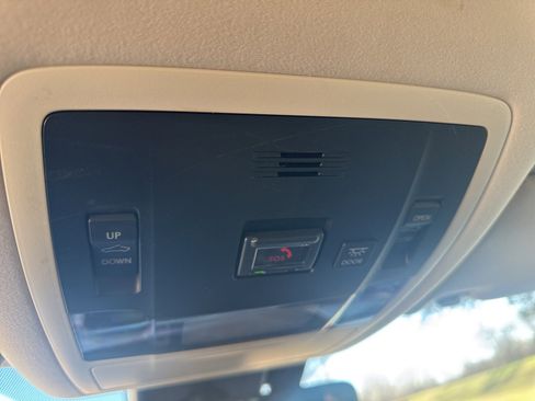 Used 2020 Lexus RX 350L FWD w/ Premium Package image 16