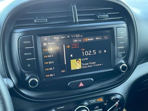 Used 2025 Kia Soul LX w/ LX Technology Package image 21