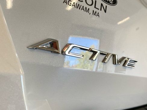 New 2025 Ford Explorer Active w/ Active Comfort Package image 7