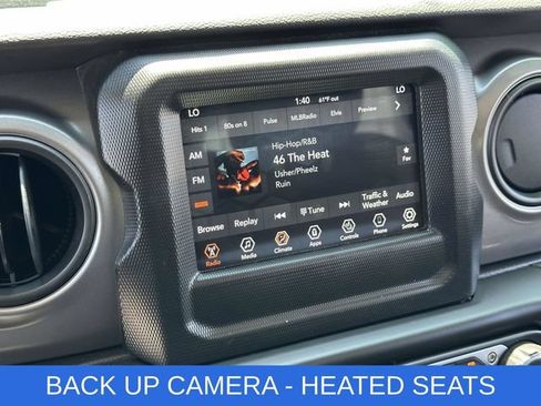 Used 2023 Jeep Wrangler Unlimited w/ Cold Weather Group AWD/4WD image 3