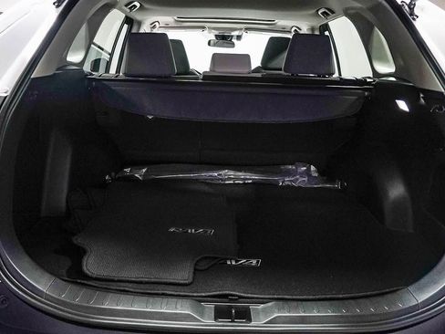 Certified 2025 Toyota RAV4 XLE image 28