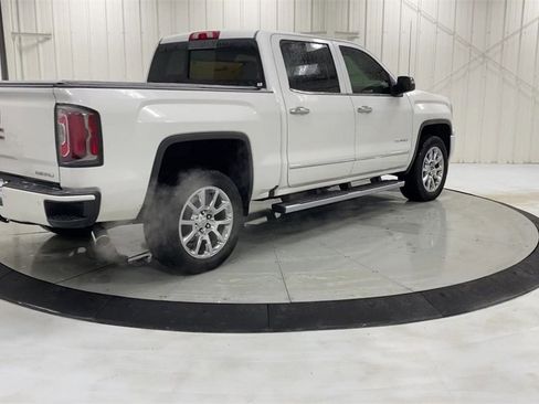 Used 2018 GMC Sierra 1500 Denali image 8
