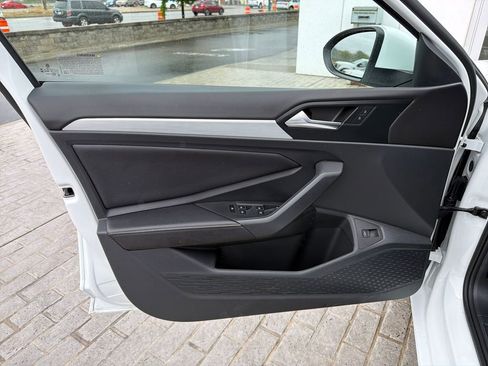 Used 2025 Volkswagen Jetta S FWD image 10