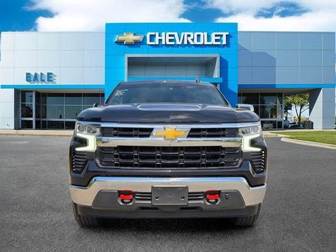 Used 2025 Chevrolet Silverado 1500 LT w/ Leather Package AWD/4WD image 8