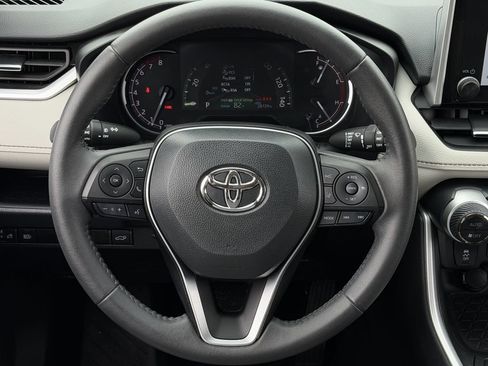 Used 2024 Toyota RAV4 XLE Premium FWD image 13
