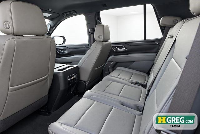 Used 2024 GMC Yukon SLT RWD image 15