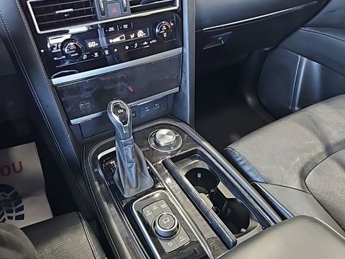 Used 2024 INFINITI QX80 Luxe image 35