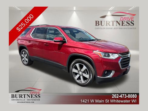 Used 2019 Chevrolet Traverse LT w/ LT Premium Package AWD/4WD image 1