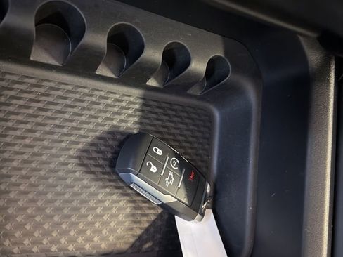 Used 2022 RAM 2500 Laramie image 24