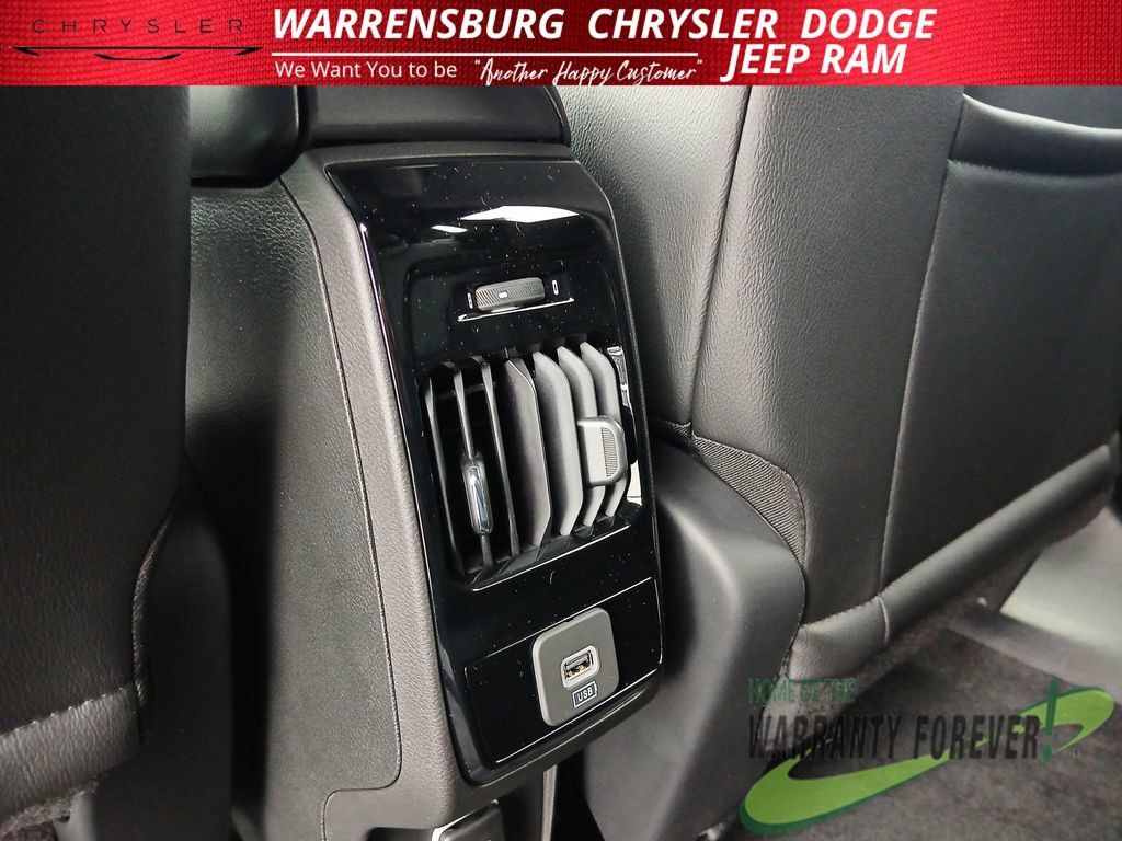 New 2026 Jeep Compass Latitude AWD/4WD image 19