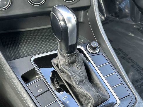 Used 2019 Volkswagen Jetta S FWD image 17