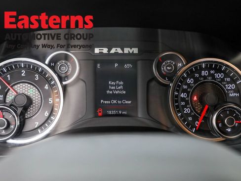 Used 2024 RAM 2500 Big Horn w/ Bed Utility Group image 18