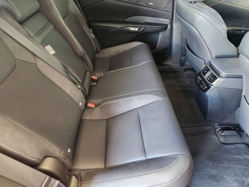 Used 2024 Lexus RX 350 FWD w/ Convenience Package image 31