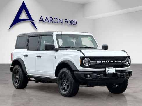 New 2025 Ford Bronco Big Bend w/ Black Diamond Package image 7