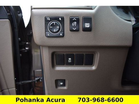 Used 2013 Lexus GX 460 w/ Comfort Plus Pkg AWD/4WD image 21