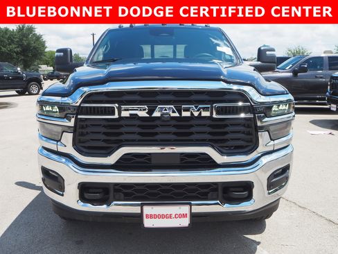 Used 2025 RAM 2500 Tradesman image 3