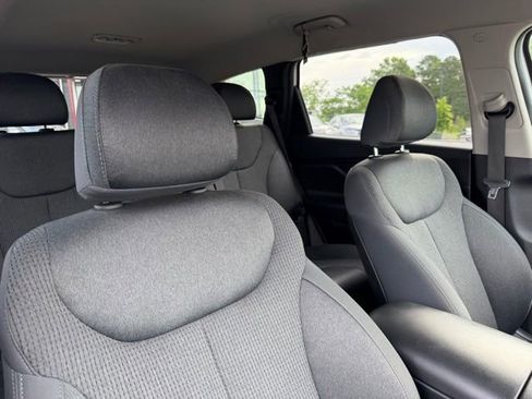 Used 2023 Hyundai Santa Fe SEL AWD/4WD image 18