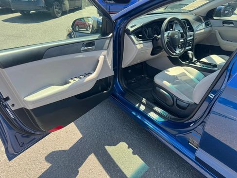 Used 2019 Hyundai Sonata SE FWD image 19