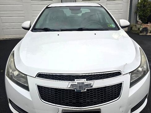 Used 2014 Chevrolet Cruze LT image 5