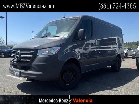 Used 2025 Mercedes-Benz Sprinter 2500 image 1