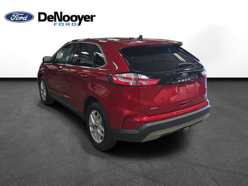 Used 2023 Ford Edge SEL w/ Convenience Package AWD/4WD image 8