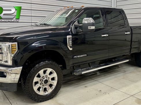 Used 2018 Ford F250 Lariat w/ Lariat Ultimate Package image 1